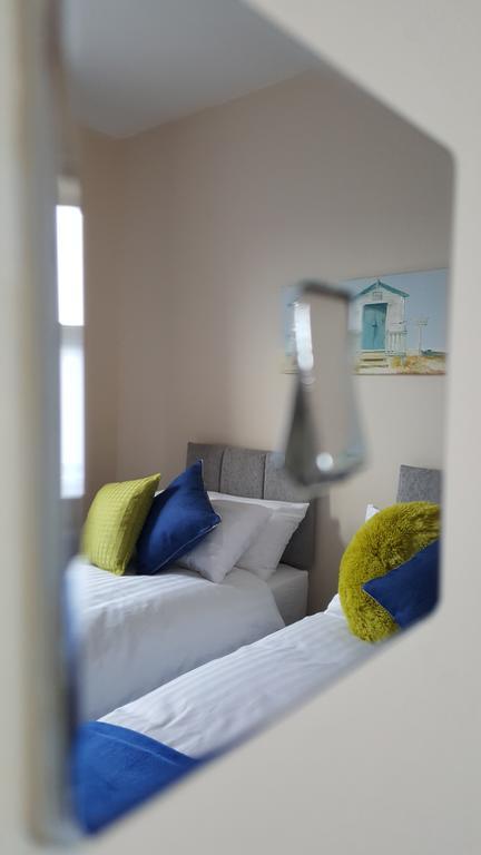 Appartamento Seventy Eight Southend-on-Sea Esterno foto