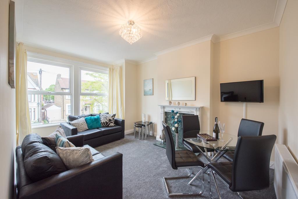 Appartamento Seventy Eight Southend-on-Sea Esterno foto