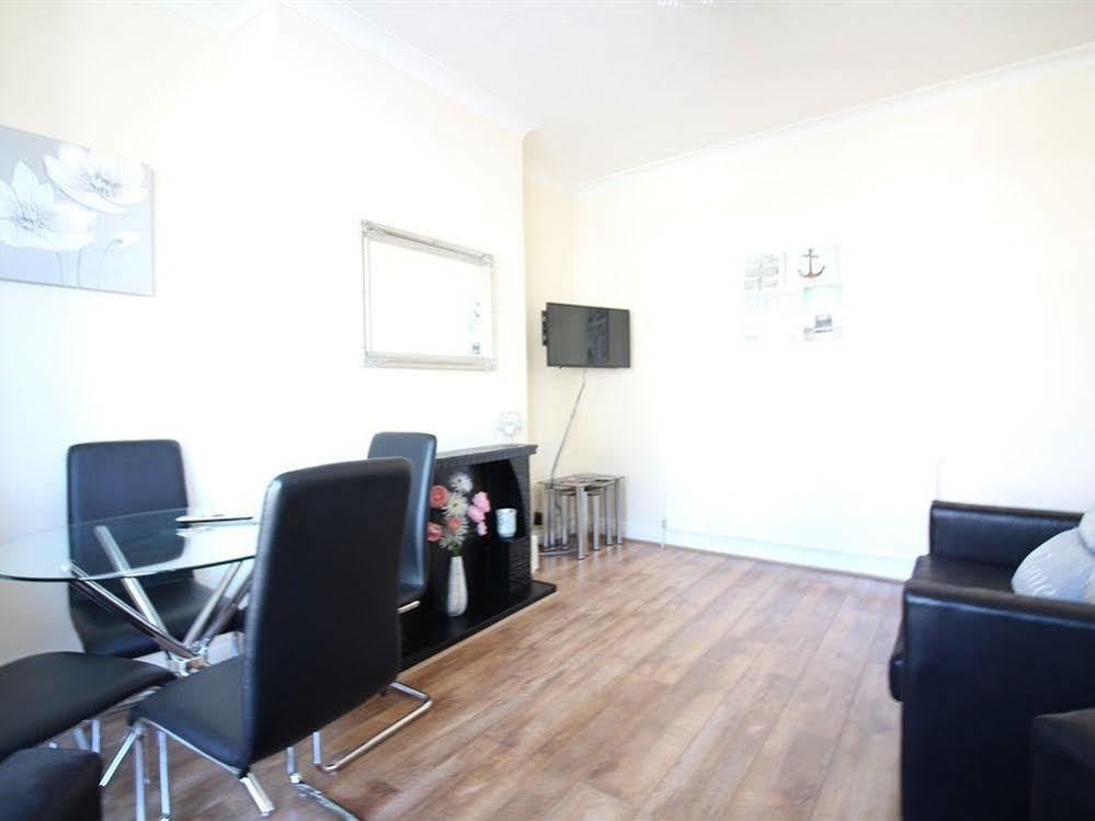 Appartamento Seventy Eight Southend-on-Sea Esterno foto