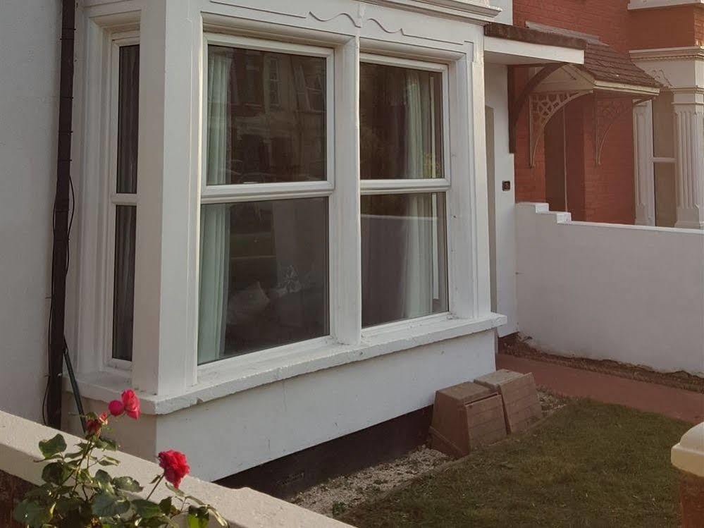 Appartamento Seventy Eight Southend-on-Sea Esterno foto